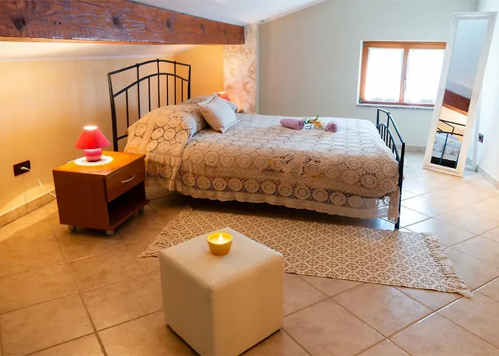 아파트 Analaura *